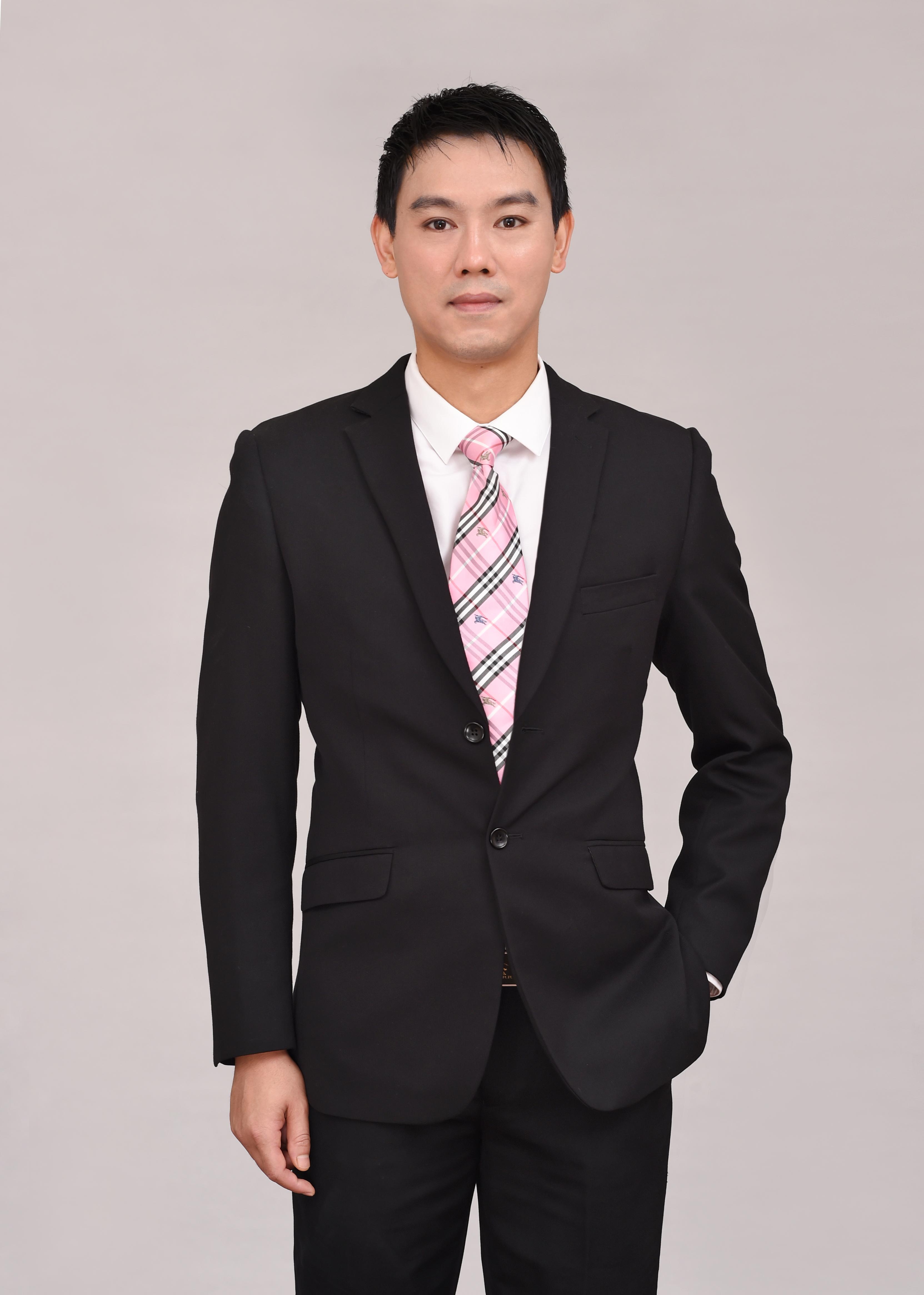 吴秀英 现场执行负责人